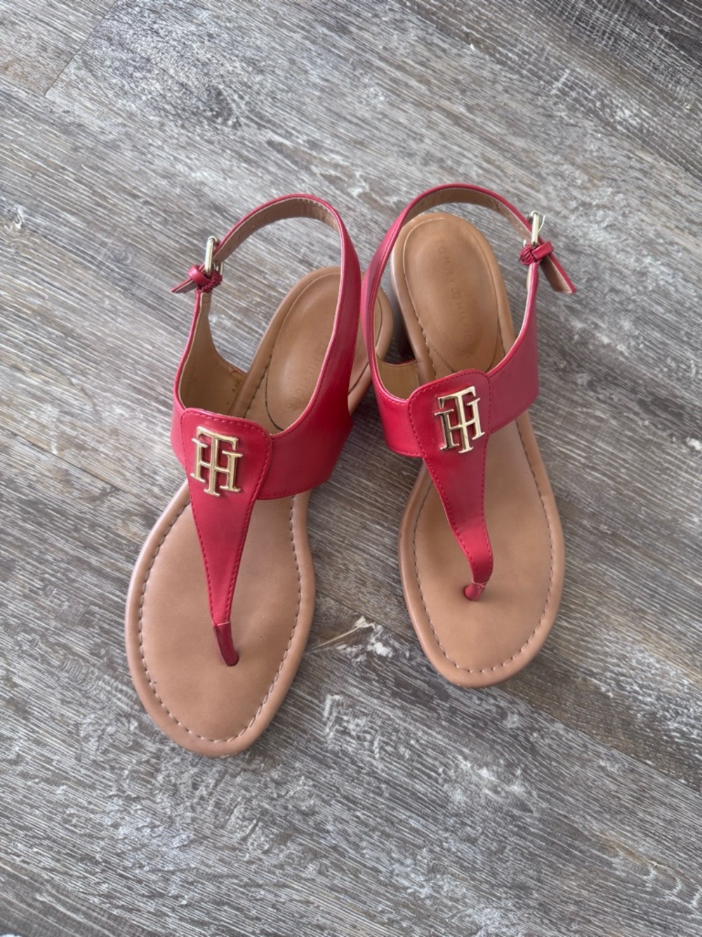 Tommy Hilfiger Red Leather T-Strap Slingback Sandals with Gold Logo
